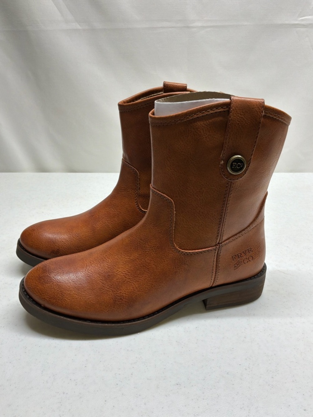 Frye And Co. Kellie Button Short Brown Boots Size 6M NWOB